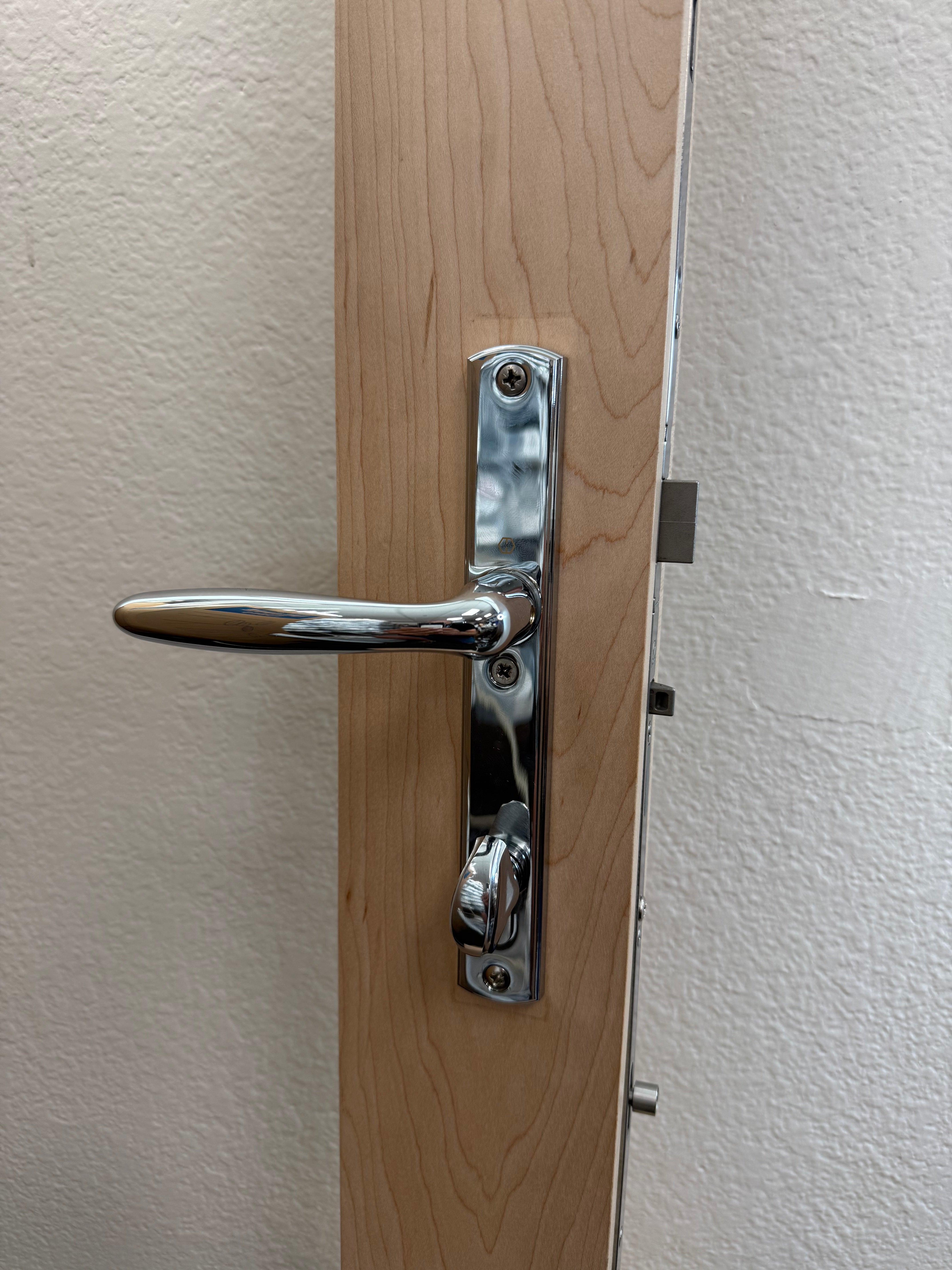 HOPPE MULTIPOINT LOCK HANDLESET, VERONA, M151/216N, SOLID BRASS-POLISHED CHROME ,2131047