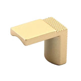 Schaub Quadrato - Wide Finger Pull - 1-1/8"