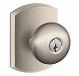 Schlage Plymouth Keyed Entry Single Cylinder Door Knob Set with Decorative Greenwich Trim