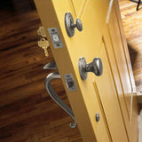 85320 Madison Entrance Set With Classic Interior Knob